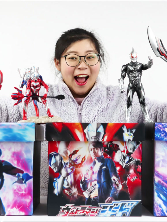 胖小唯开箱奥特曼趣味盲盒合集}