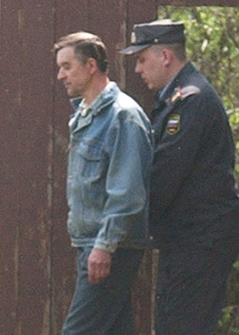 地下室里的性奴}