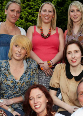 沃尔顿六胞胎：生活继续}