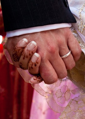 一夫多妻的生活}