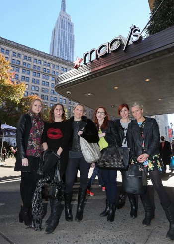 沃尔顿一家30岁}