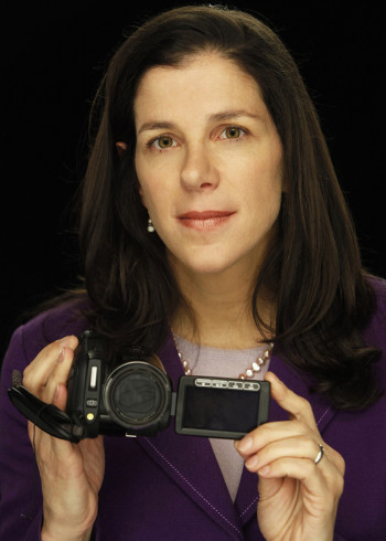 与佩洛西一起看看真实的美国}