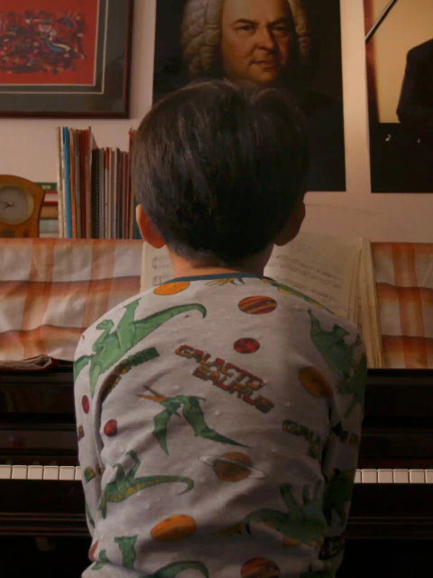 秋日不是弹琴日}